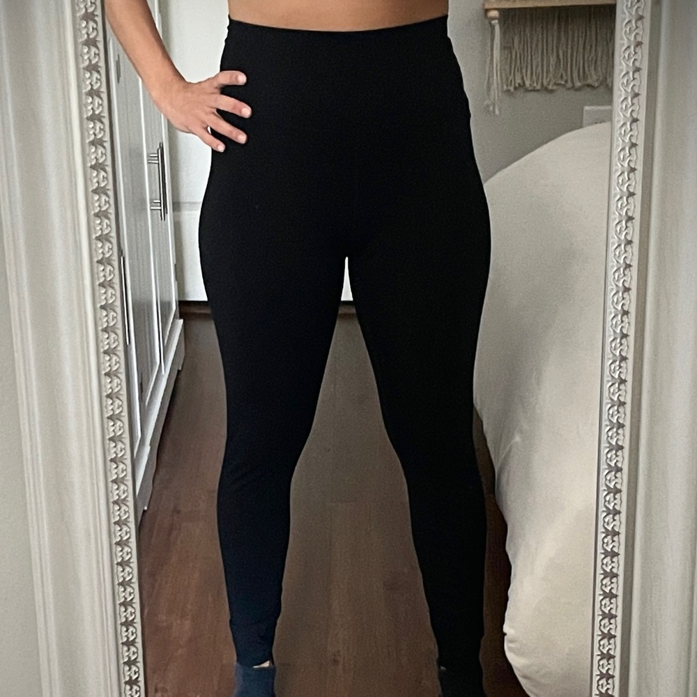 Everlane Leggings in Black